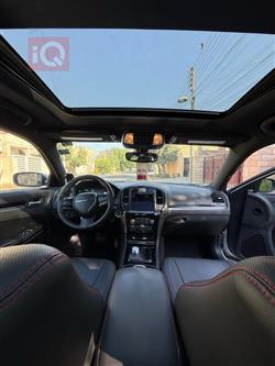 كرايسلر 300
